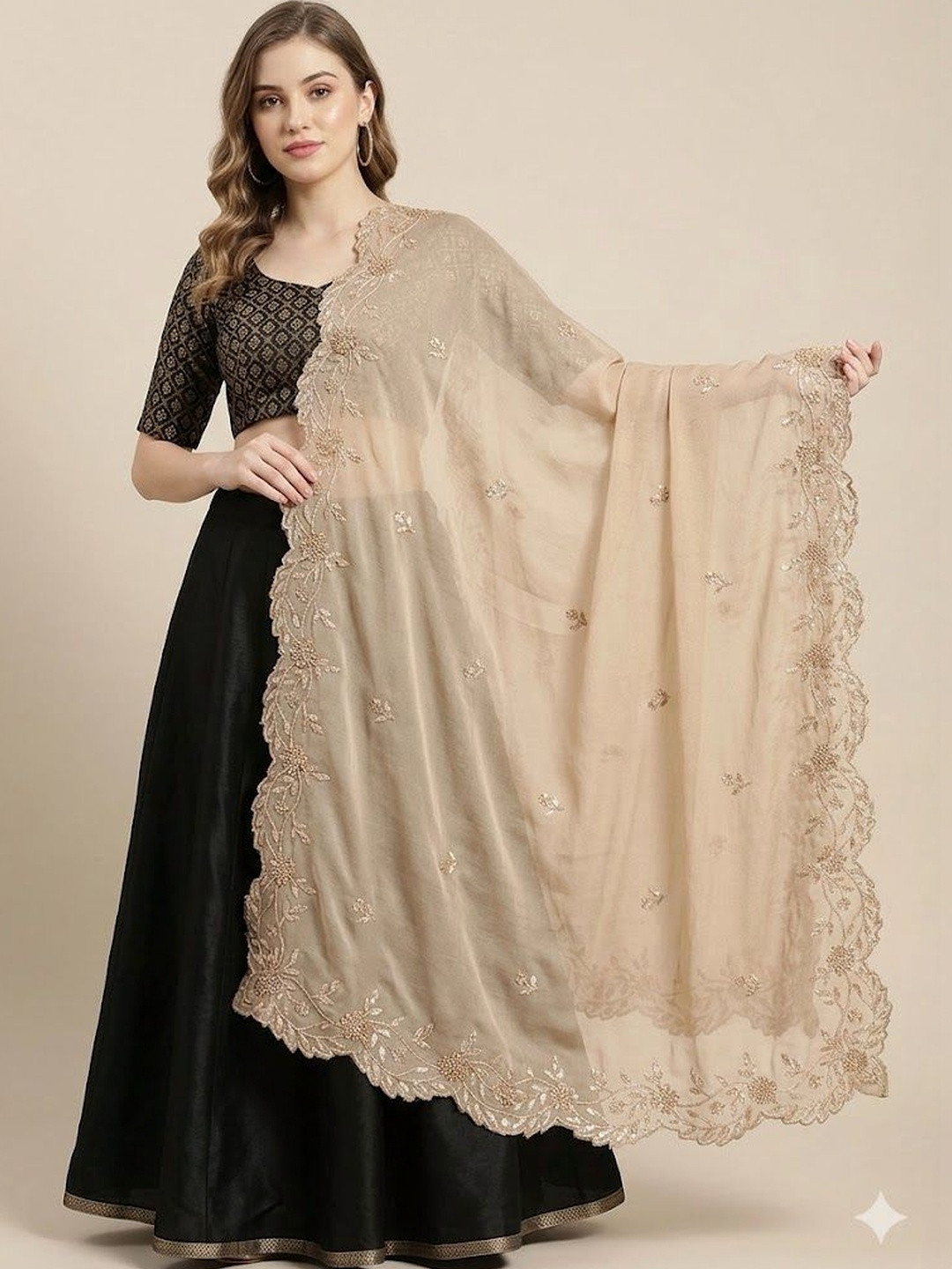 MUFFLY Embroidered Dupatta with Thread Work