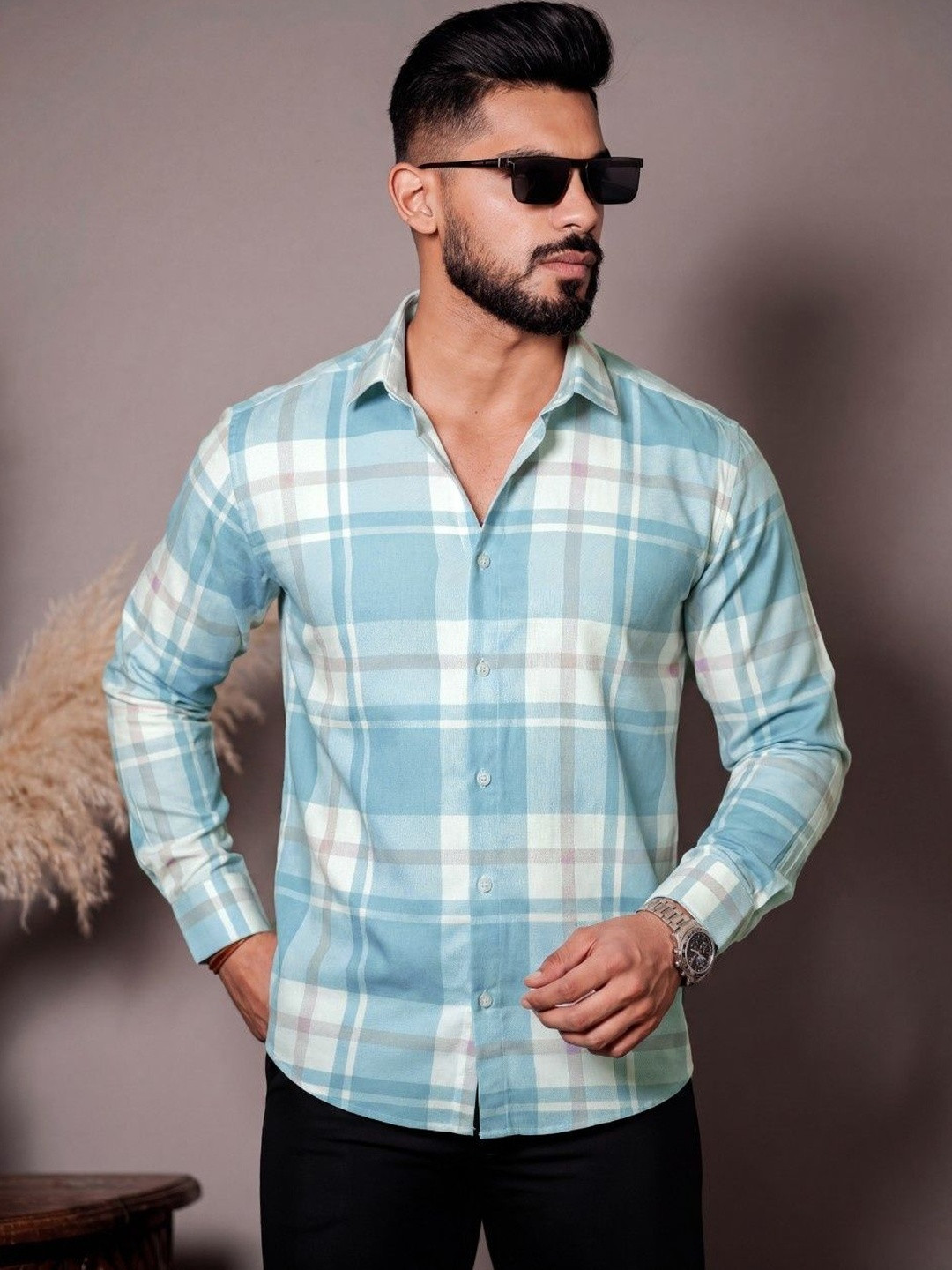 CHARLOTTE GRACIOUS Men Comfort Slim Fit Checked Casual Shirt