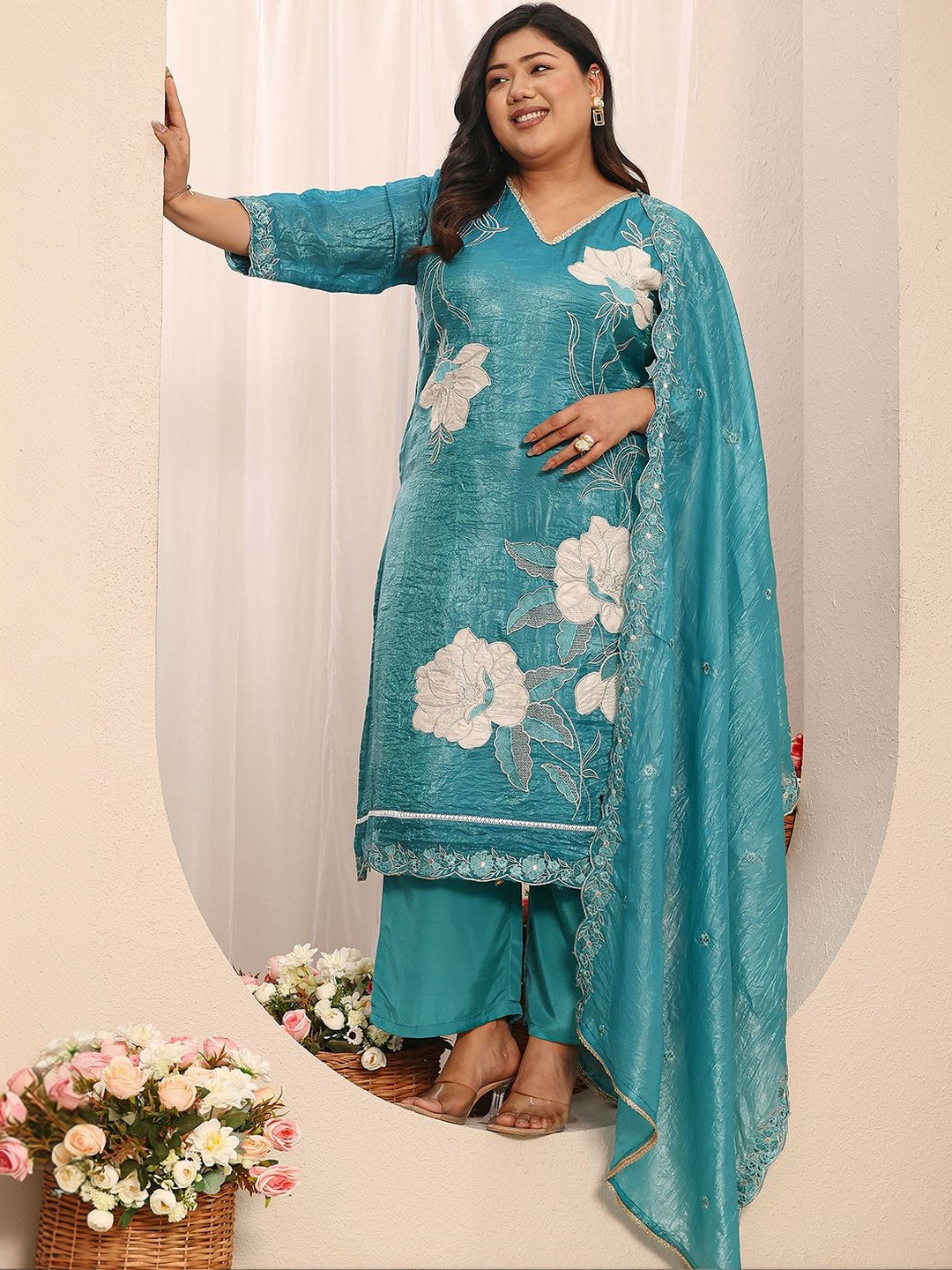 EXTRA LOVE BY LIBAS Plus Size Women Floral Embroidered Kurta with Trousers & Dupatta