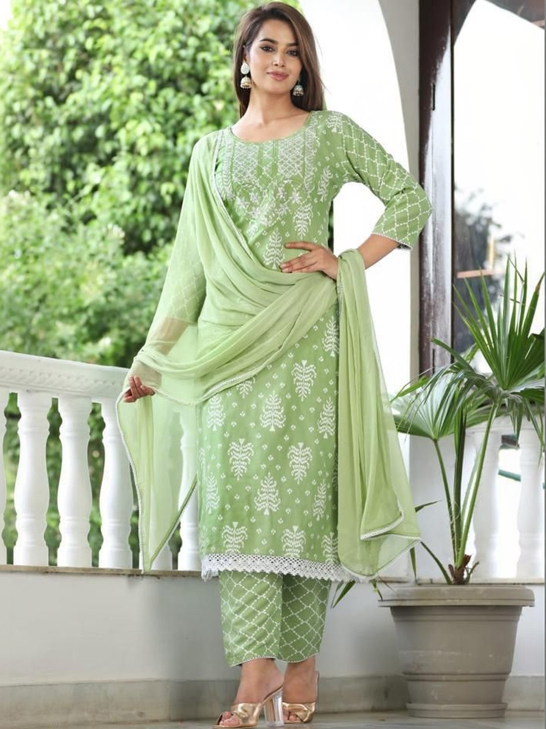 Kedarnath Creations Women Ethnic Motifs Printed Regular Thread Work Pure Cotton Kurta with Trousers & With