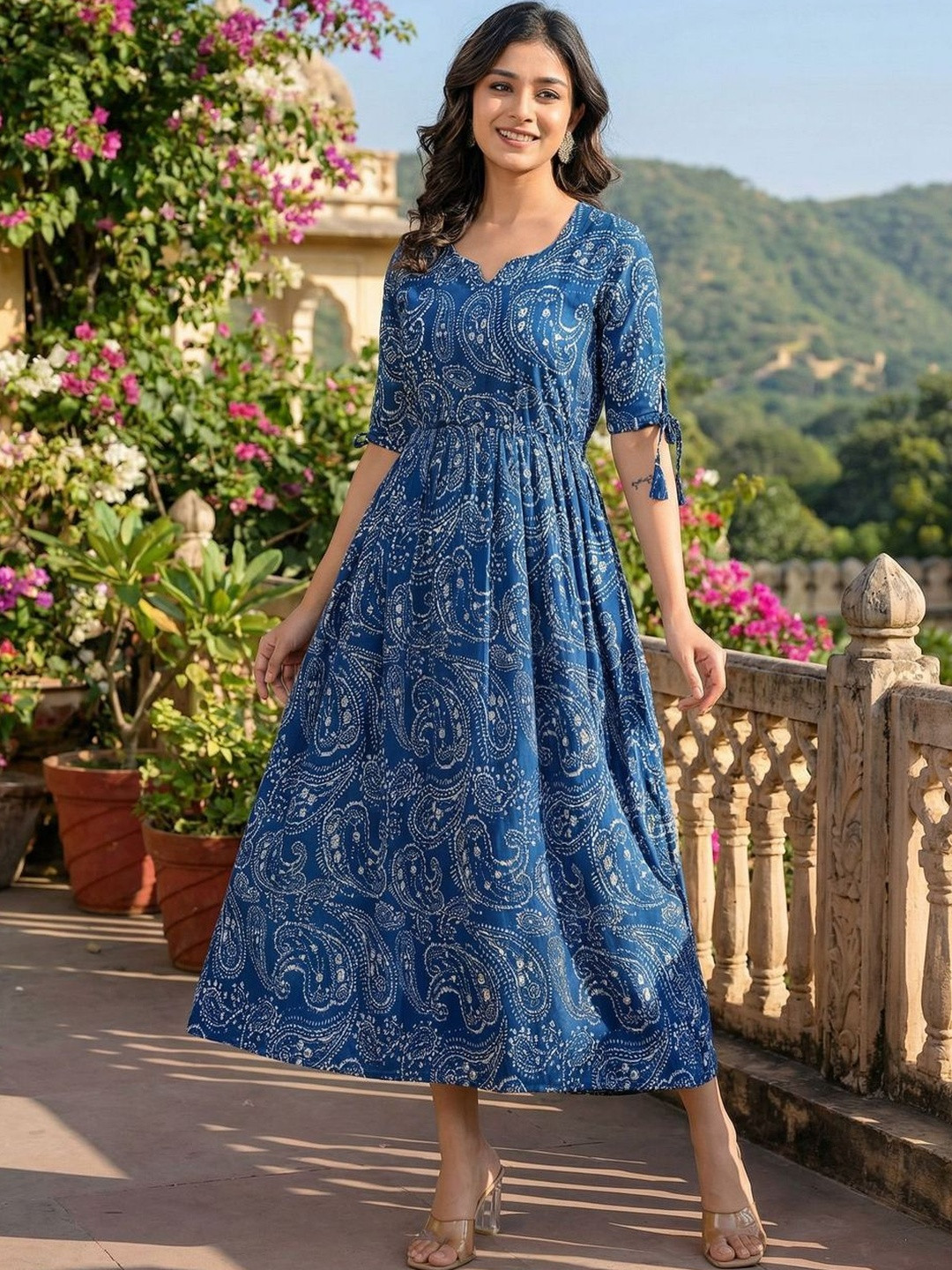 SARAI CREATIONS Paisley Print Short Sleeves Maxi Dress