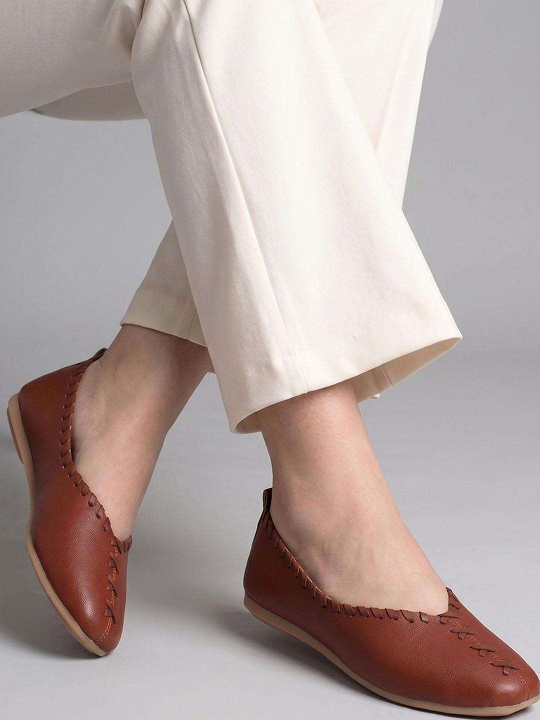 TRIKSY Square Toe Slip-On Ballerinas