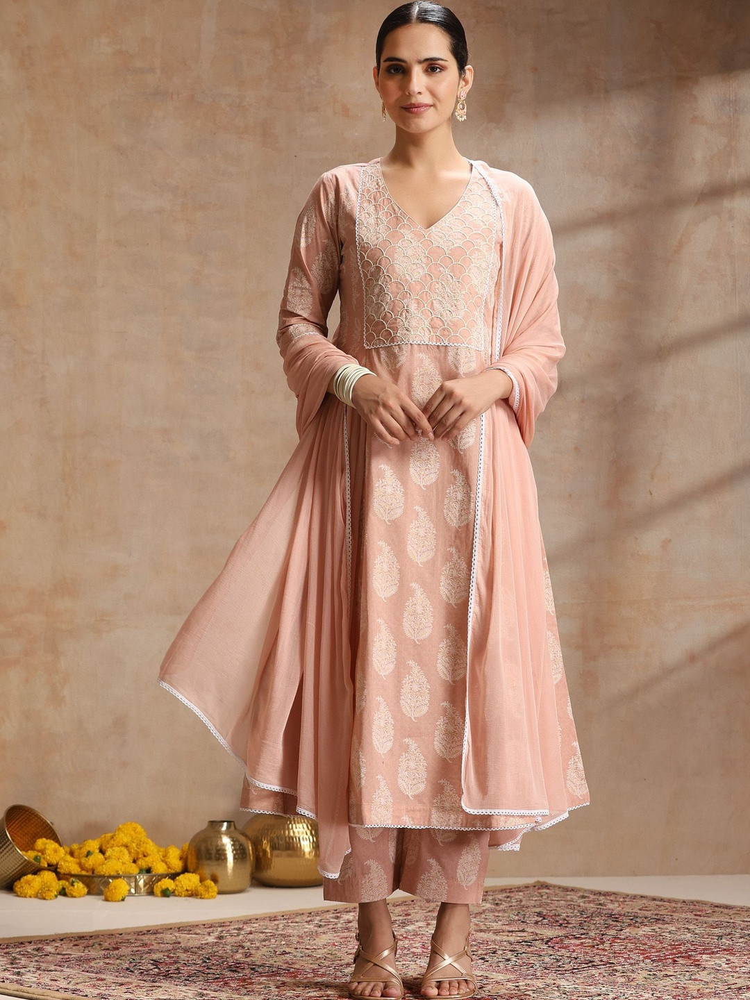 Khushal K Women Ethnic Motifs Printed Regular Thread Work Pure Cotton Kurta with Trousers & With Dupatta