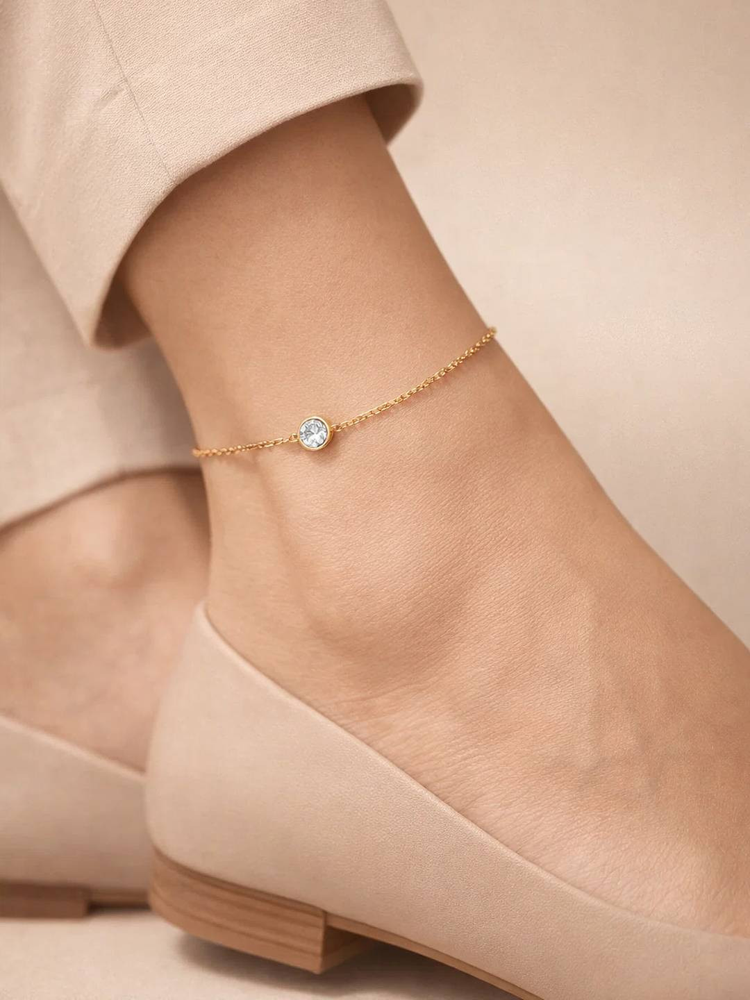 Rubans Demifine 18k Gold Plated Stainless Steel Minimal Crystal Chain Anklet