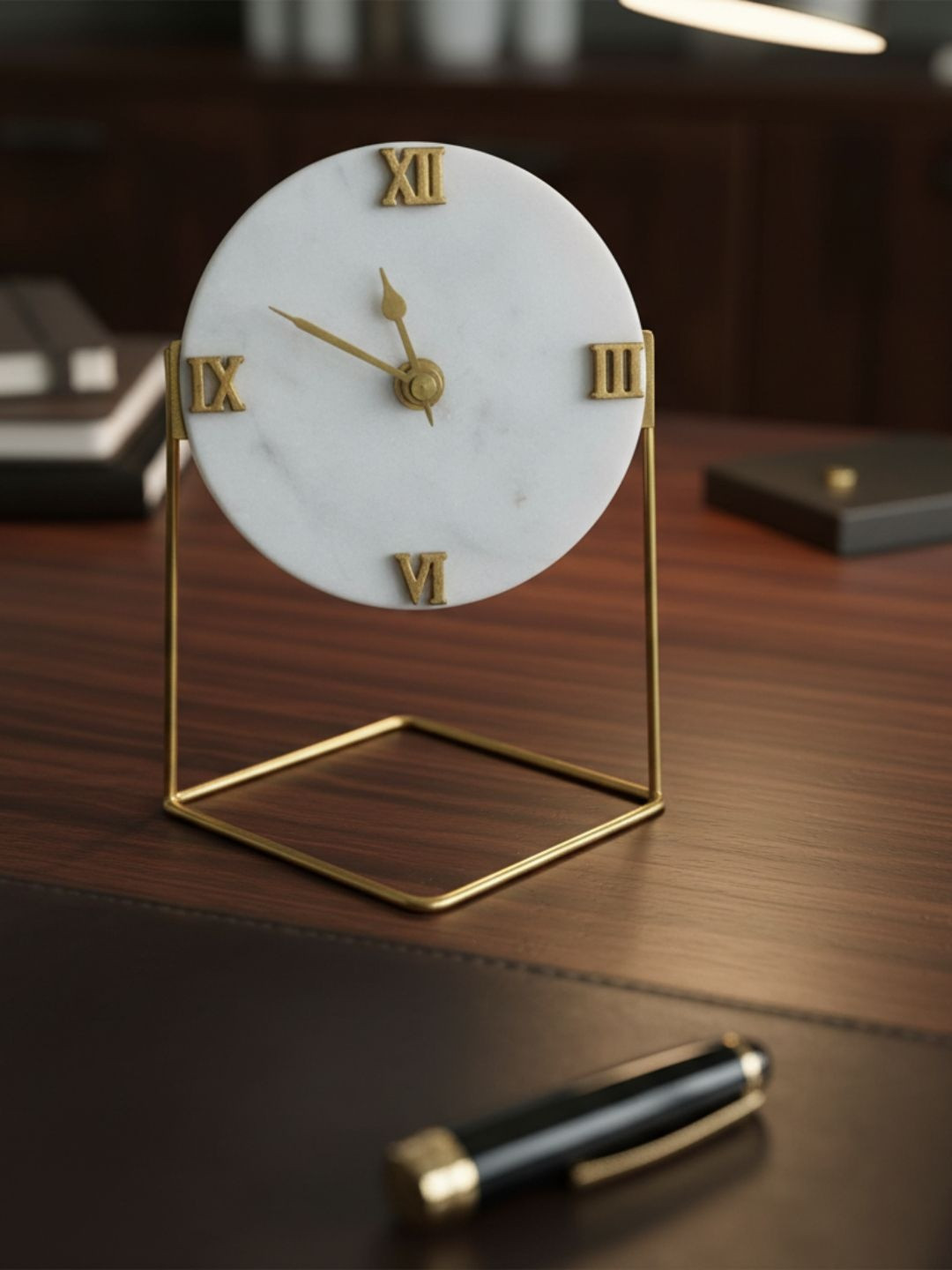 HOMEARTE White & Beige Analogue Vintage Round Marble Desktop Table Clock