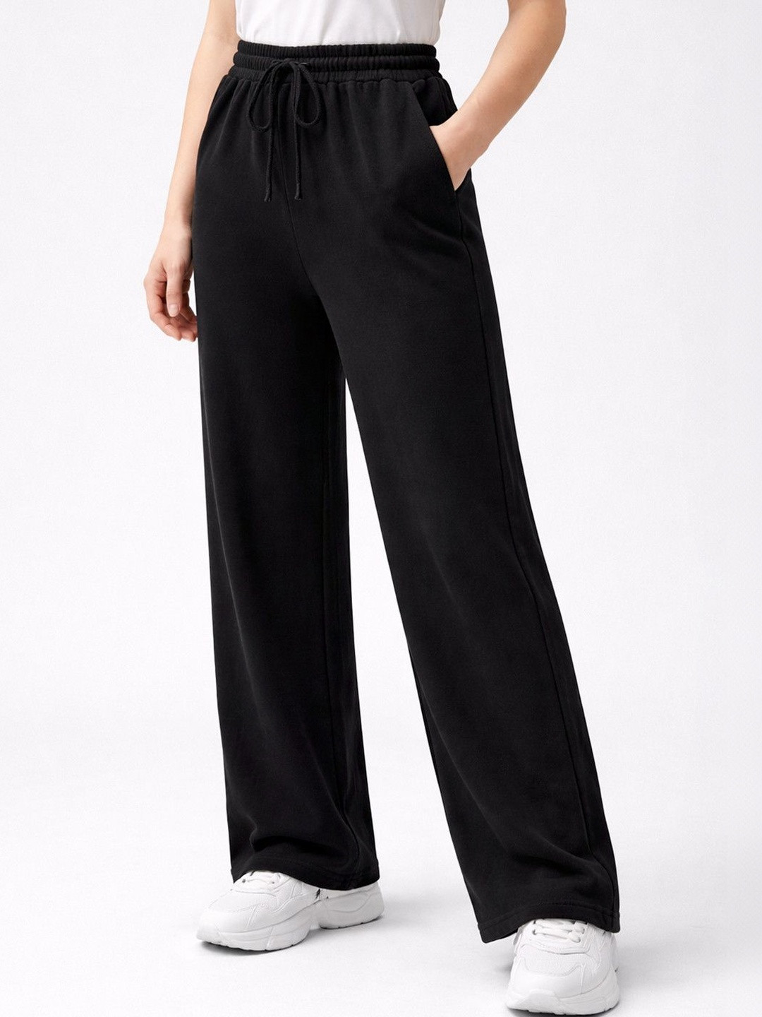 The Roadster Lifestyle Co Women Organic Cotton Relaxed Fit Trouser