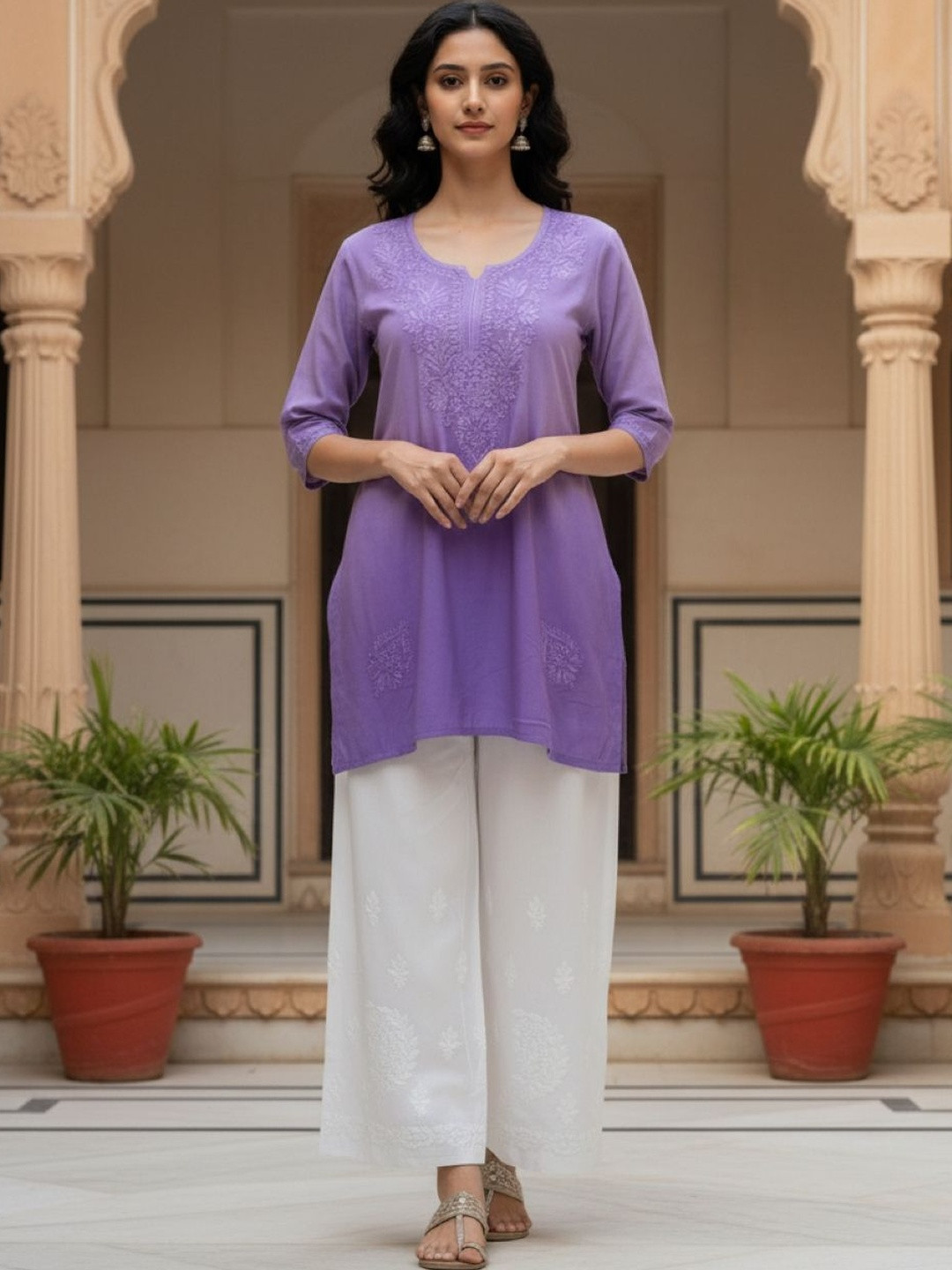 FashionChikan Art Ethnic Motifs Embroidered V-Neck Chikankari Handloom Chikankari Kurti