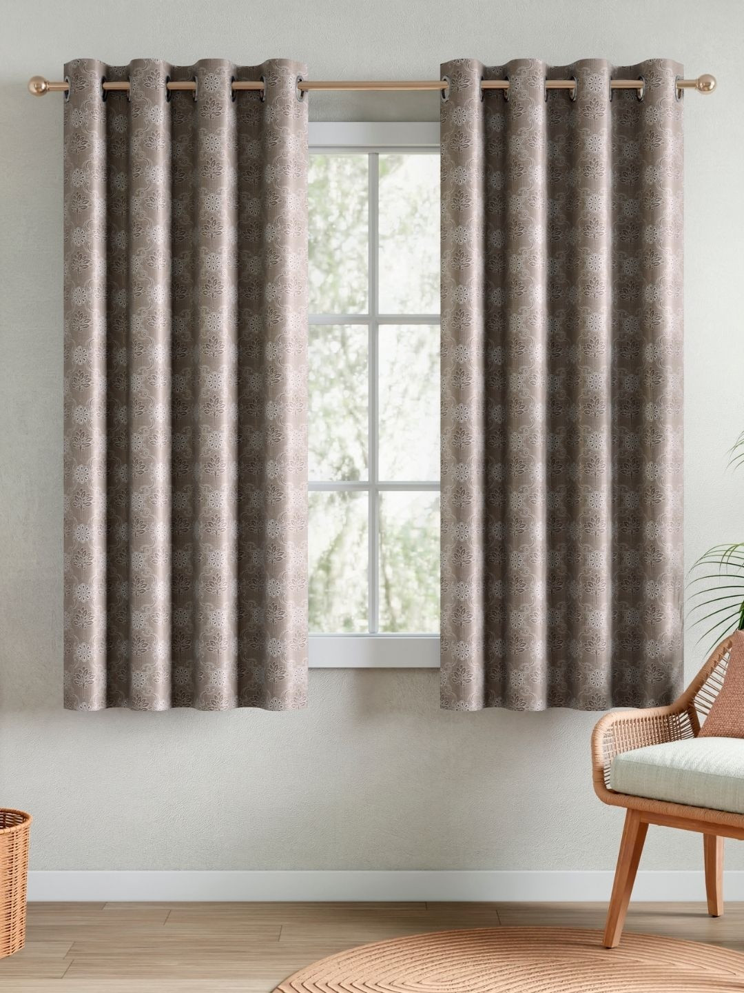 RIVERMOOR Grey Set of 2 Floral Window Curtain