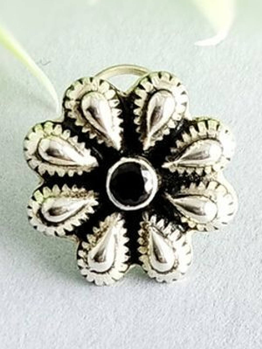 JSAJ Silver-Plated Onyx Stud Nosepin