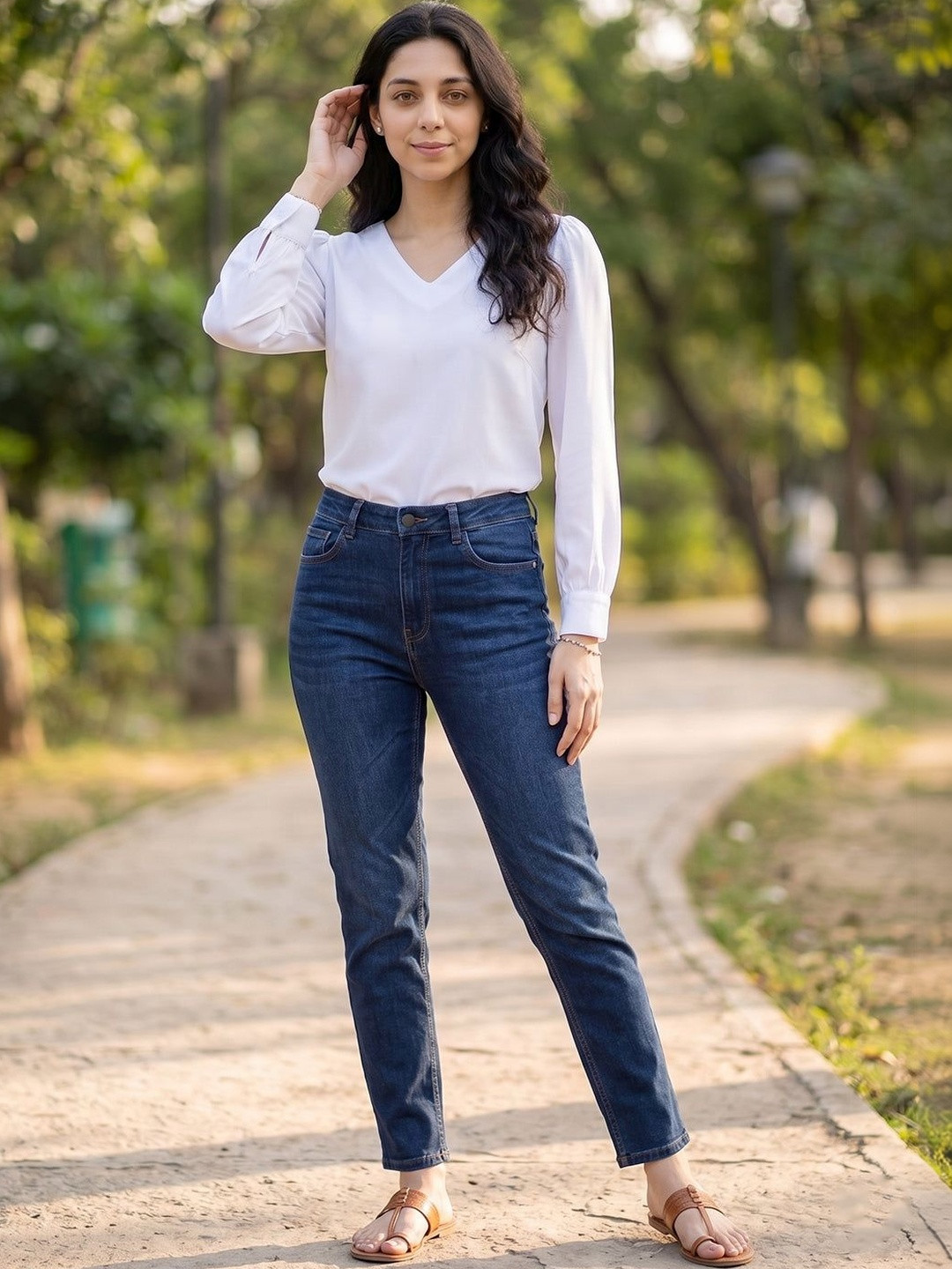 APEKTRA Puff Sleeve Crepe Top