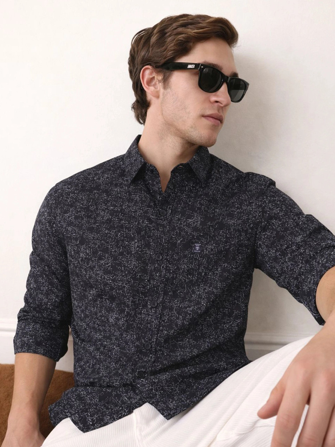Klub Fox Men Slim Fit Abstract Printed Spread Collar Cotton Casual Shirt
