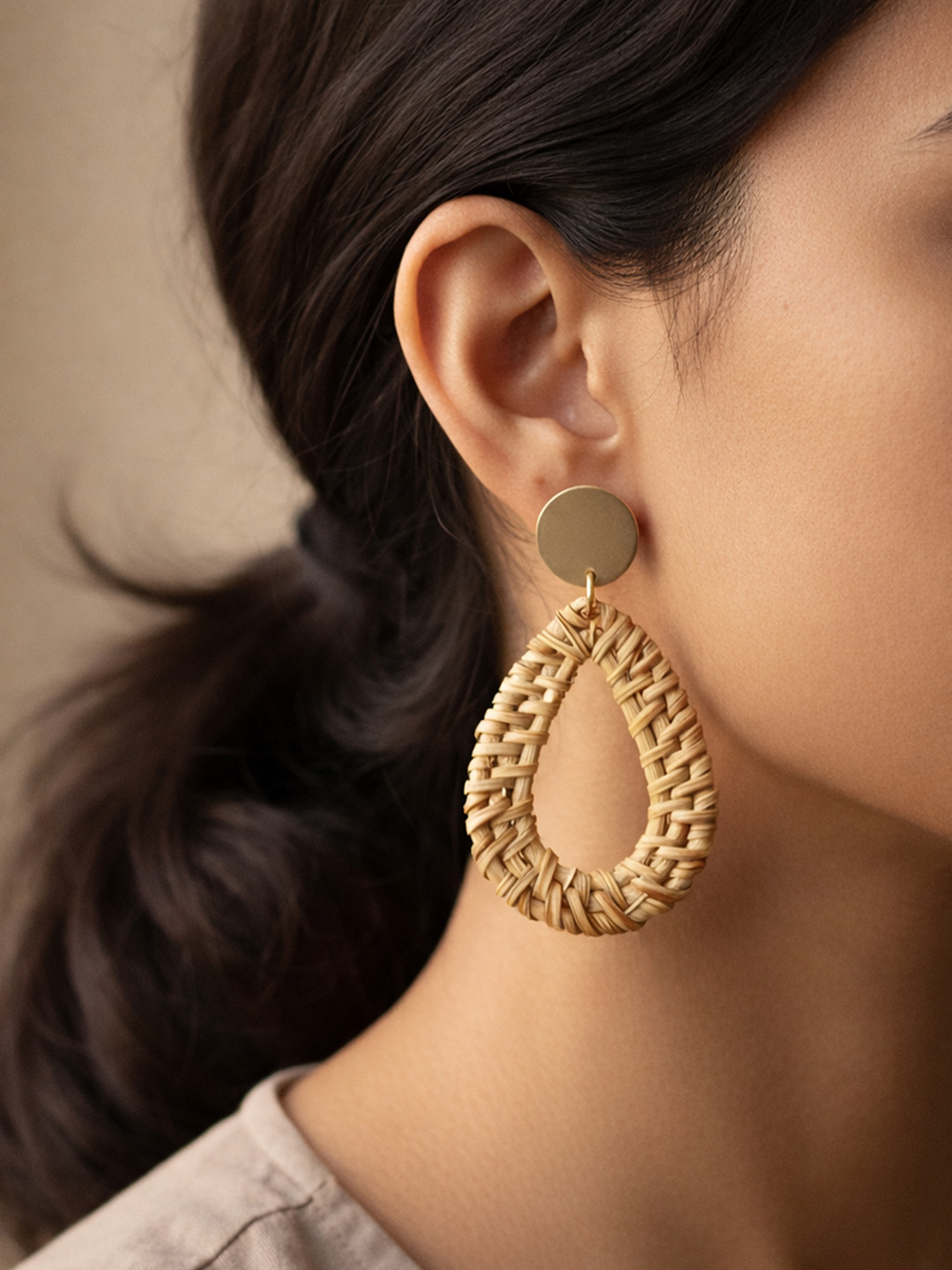 ARTKLIM Loop Wooden Teardrop Shaped Drop Earrings