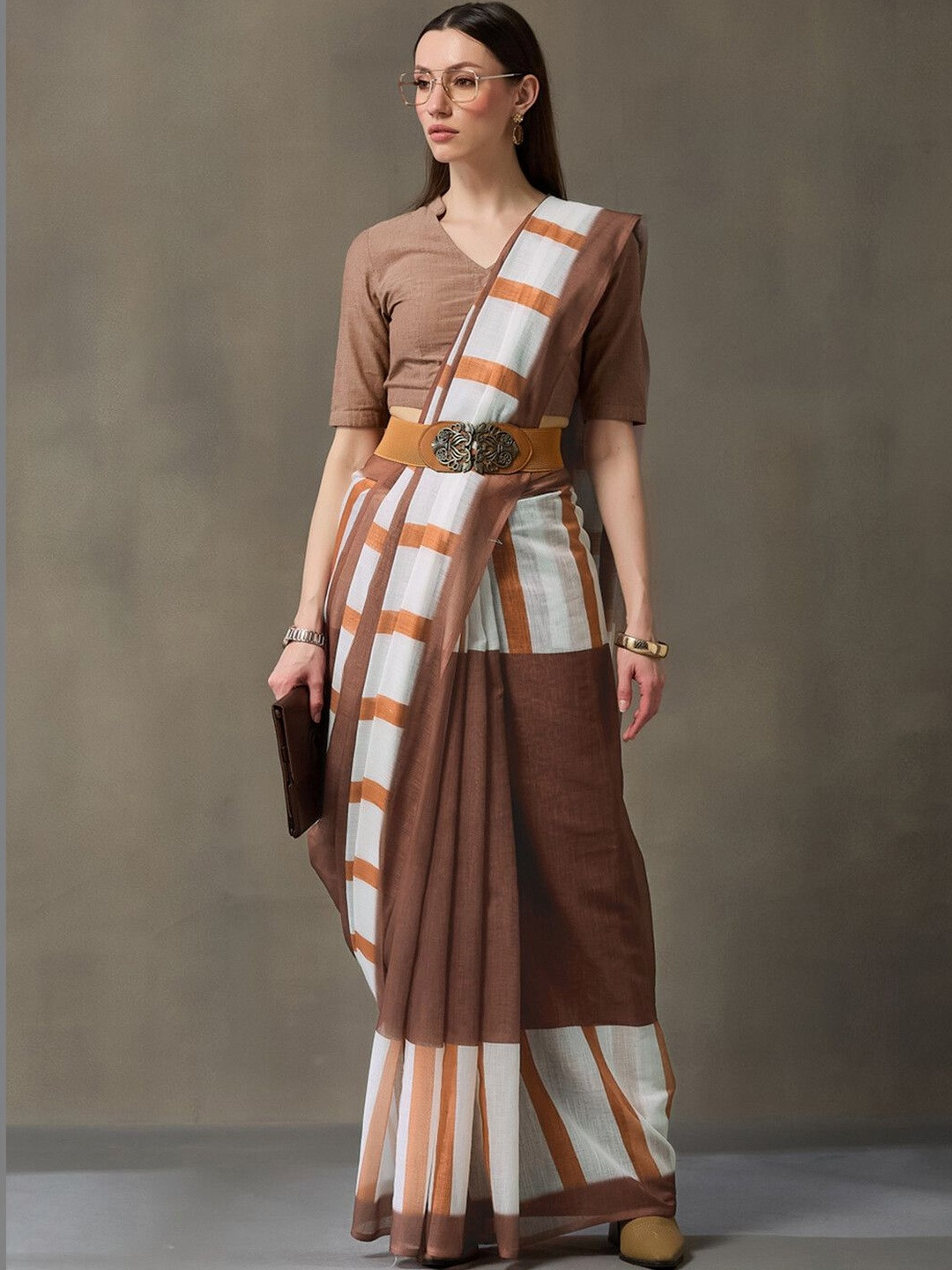 Navibhu Striped Printed Pure Linen Saree With Blouse Piece
