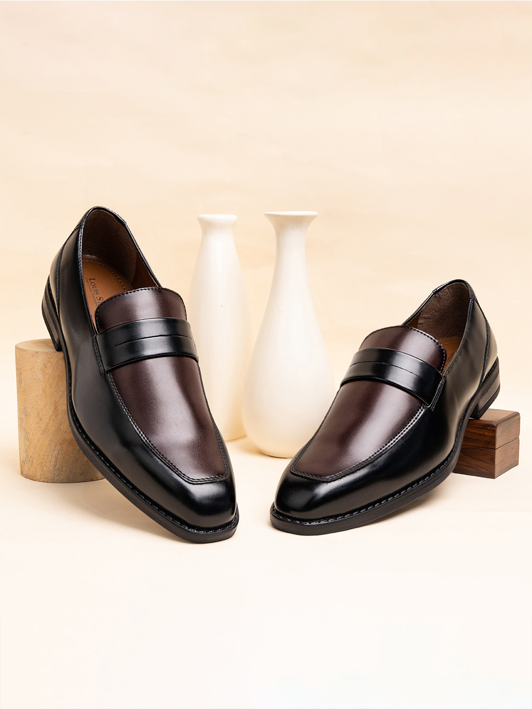 LOUIS STITCH Men Brown & Black Formal Dual Shade Slip-On Moccasin Shoes