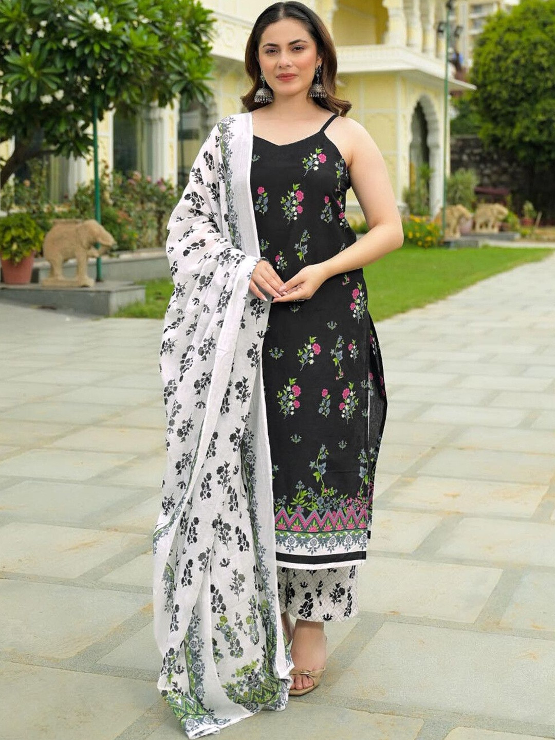 SANISA Women Floral Printed Regular Kurta with Trousers & With Dupatta