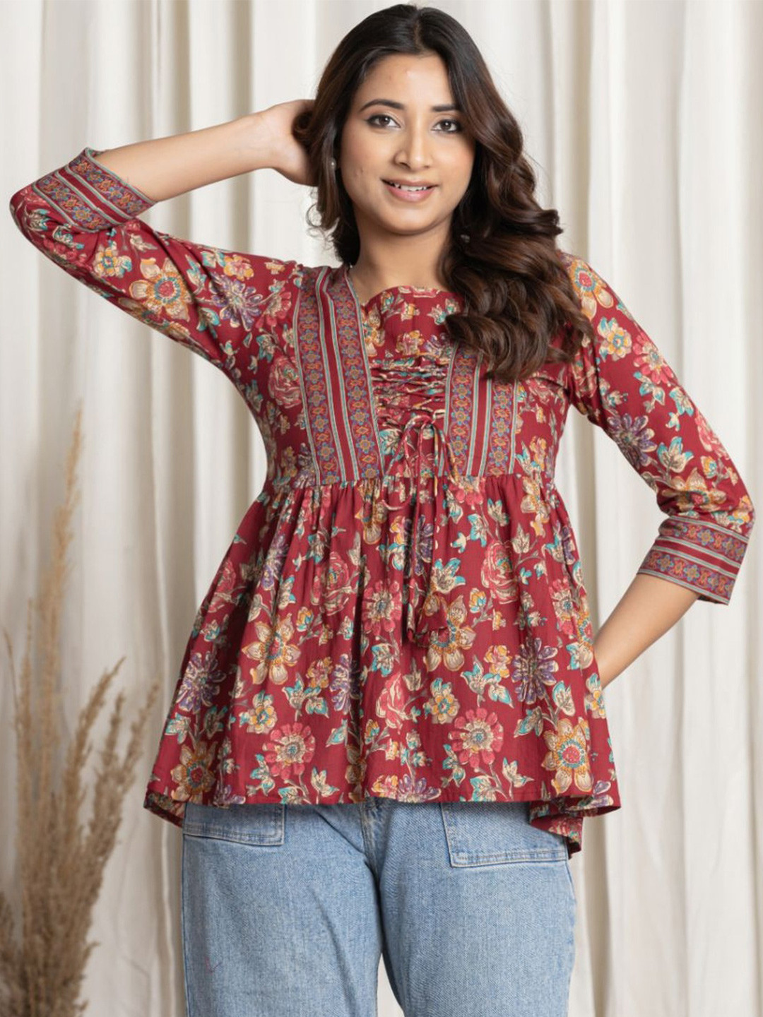 SANGAKURTI Women Floral Printed Peplum Top