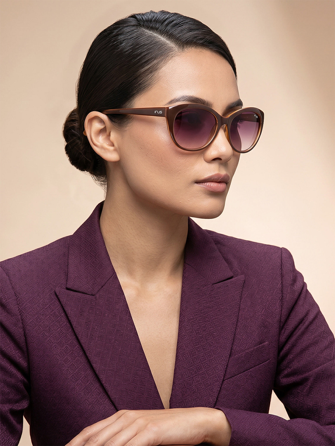 IRUS by IDEE Women Cateye Sunglasses with UV Protected Lens IRS1209C4SG