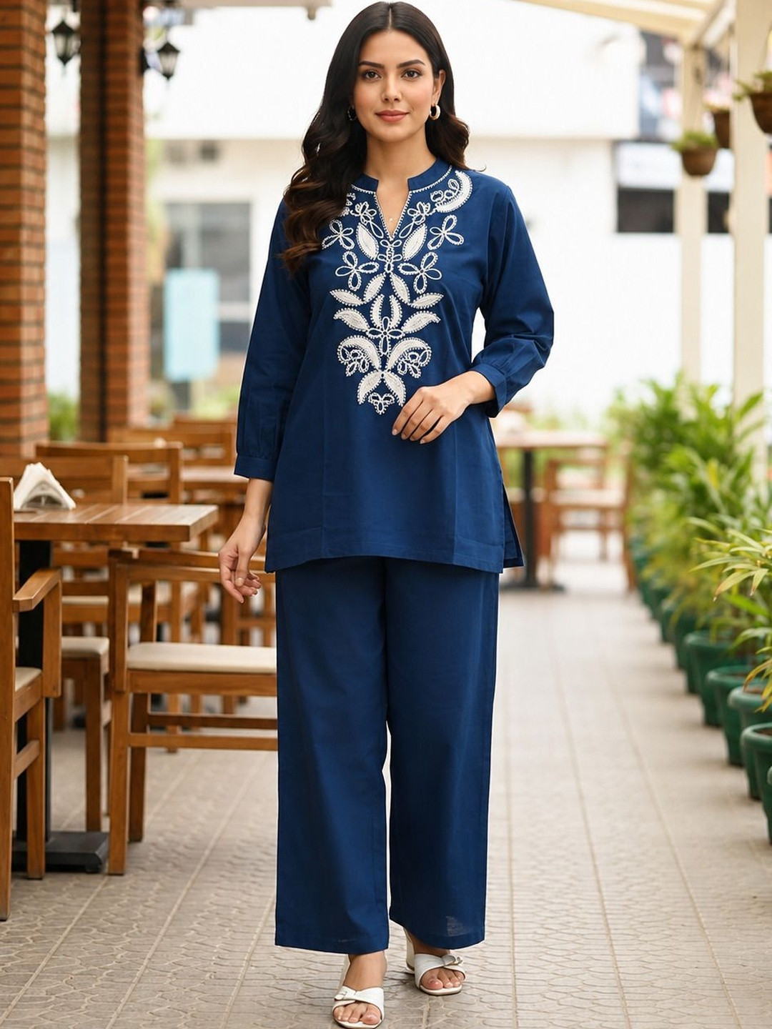 Embroidered Tunic with Palazzos 6