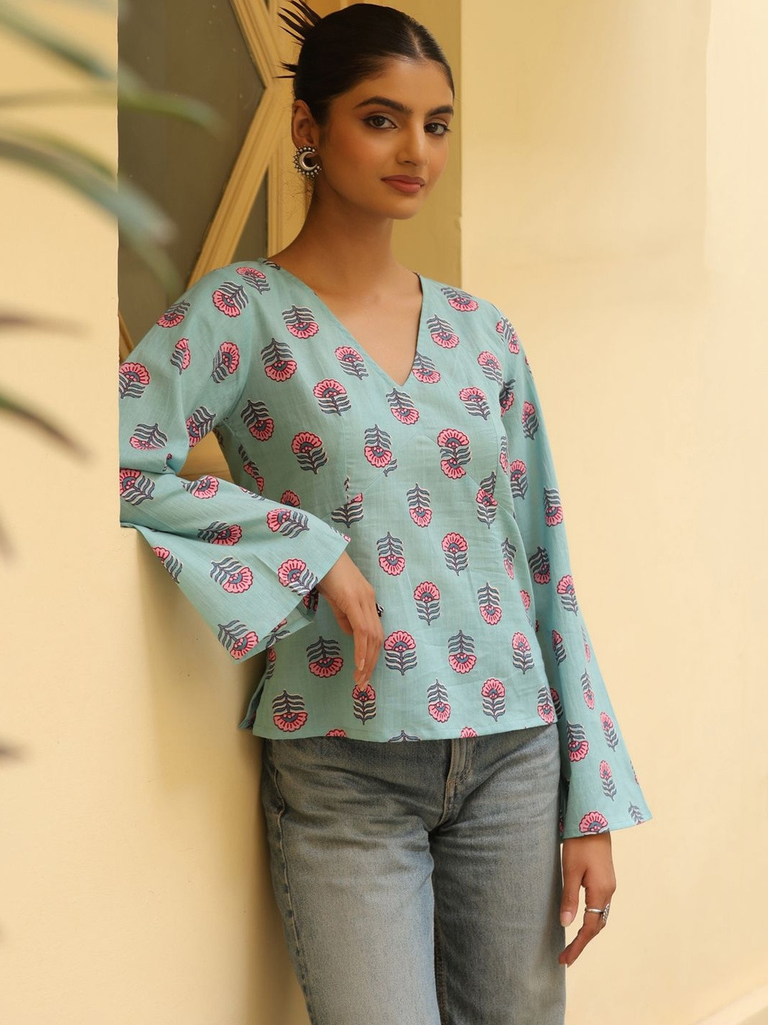 anayna Floral Print Flared Sleeve Cotton Top