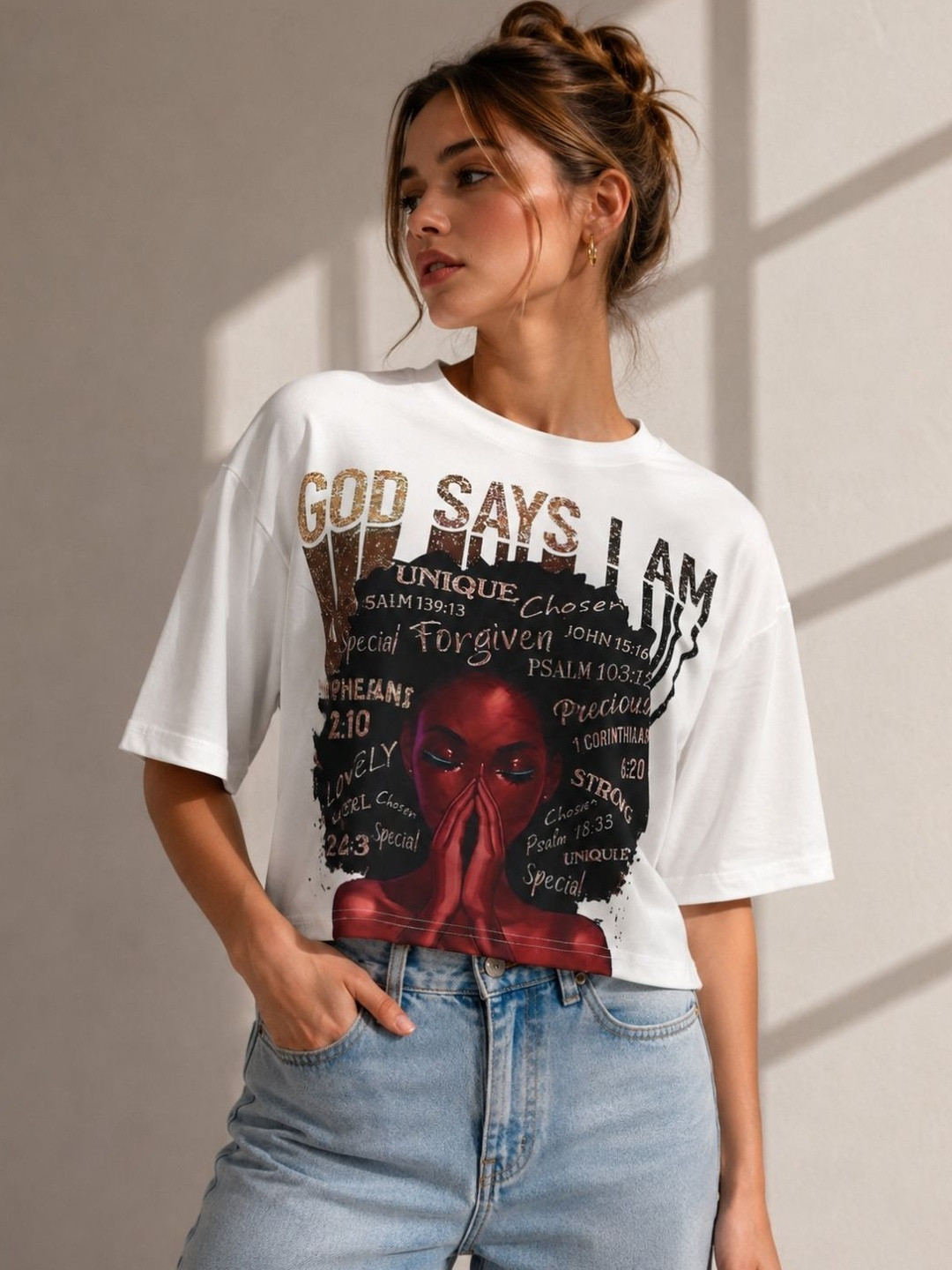 clobug Women Graphic Printed Boxy Crop T-shirt