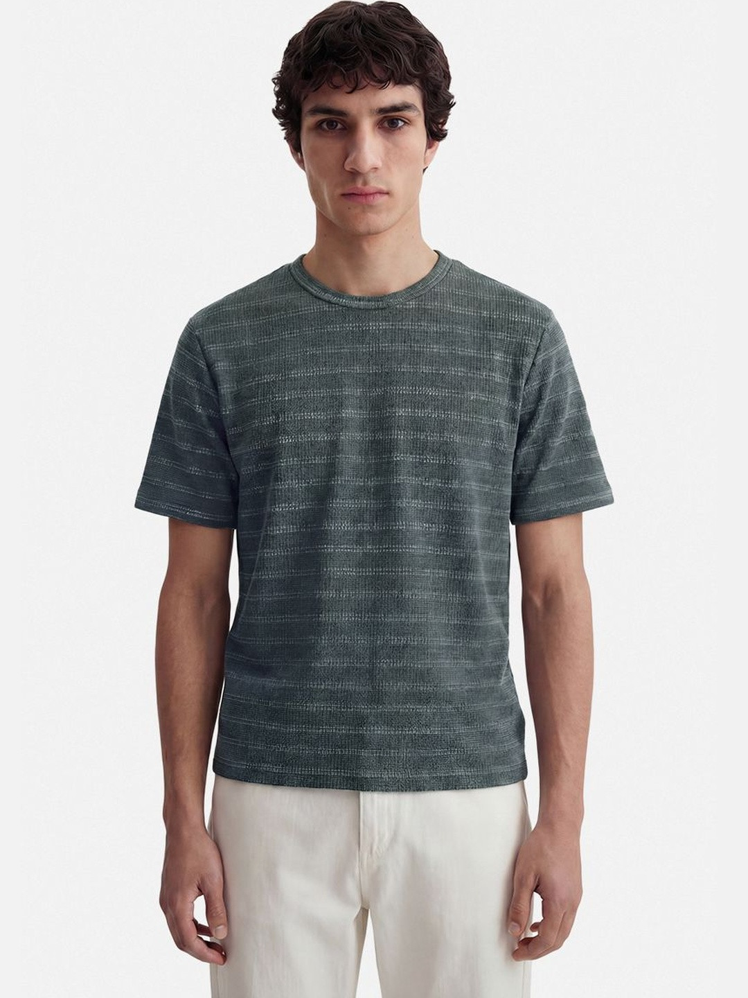 Snitch Dark Green Textured T-Shirt