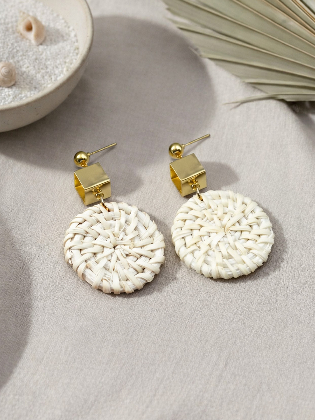ARTKLIM Wooden Circular Drop Earrings