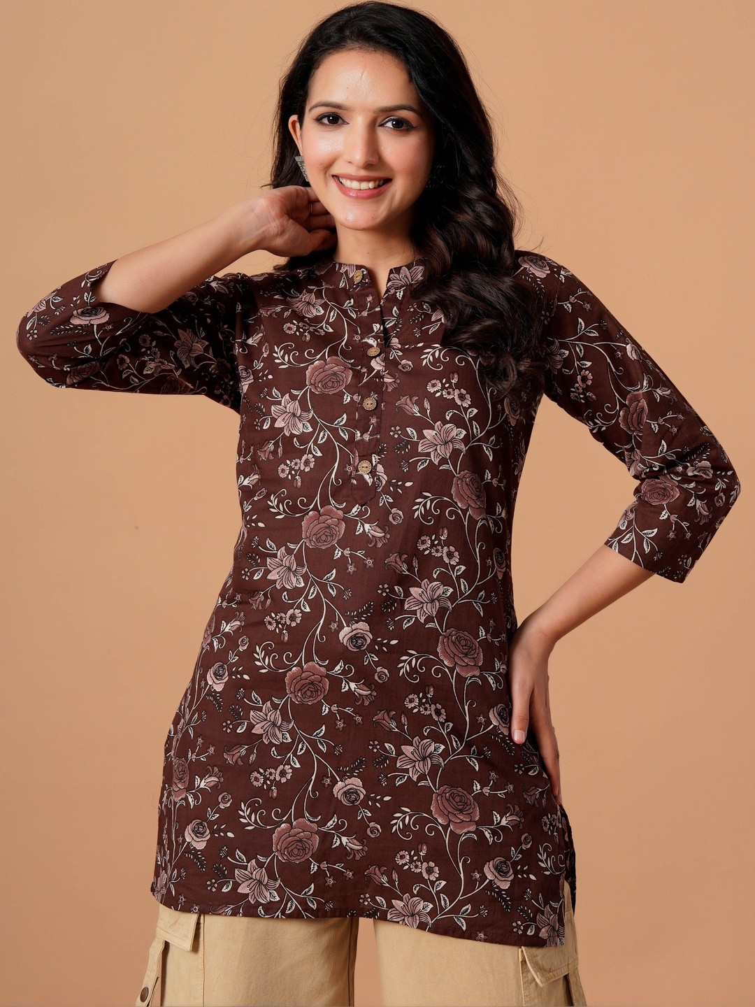 ANGIYA Floral Printed Pure Cotton Kurti