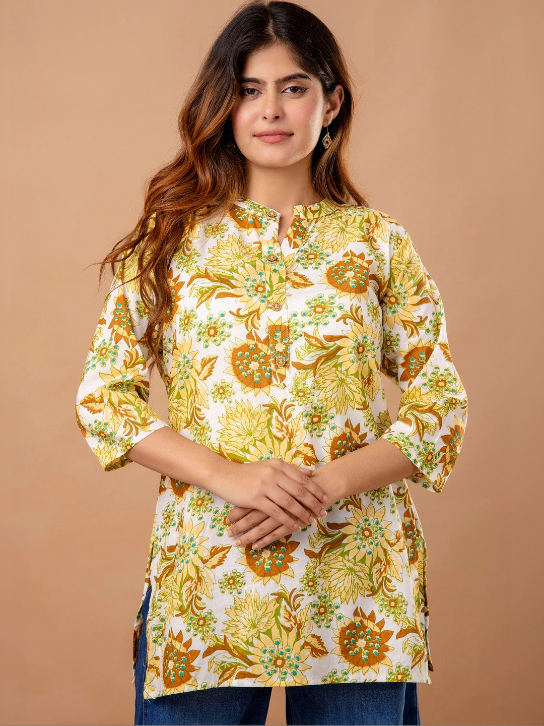 ANGIYA Floral Printed Pure Cotton Kurti