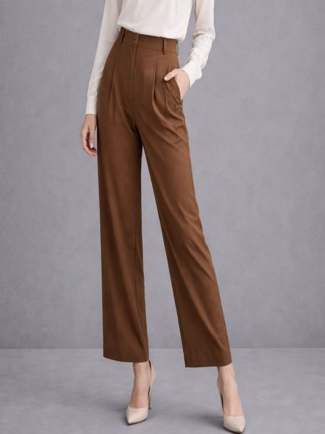 NOCK REGULAR Women High-Rise Trousers