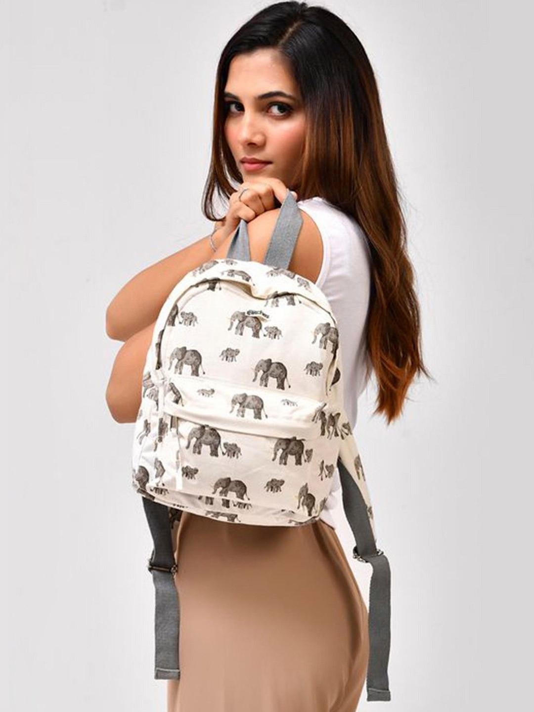 glitchez Women Conversational Printed Backpack