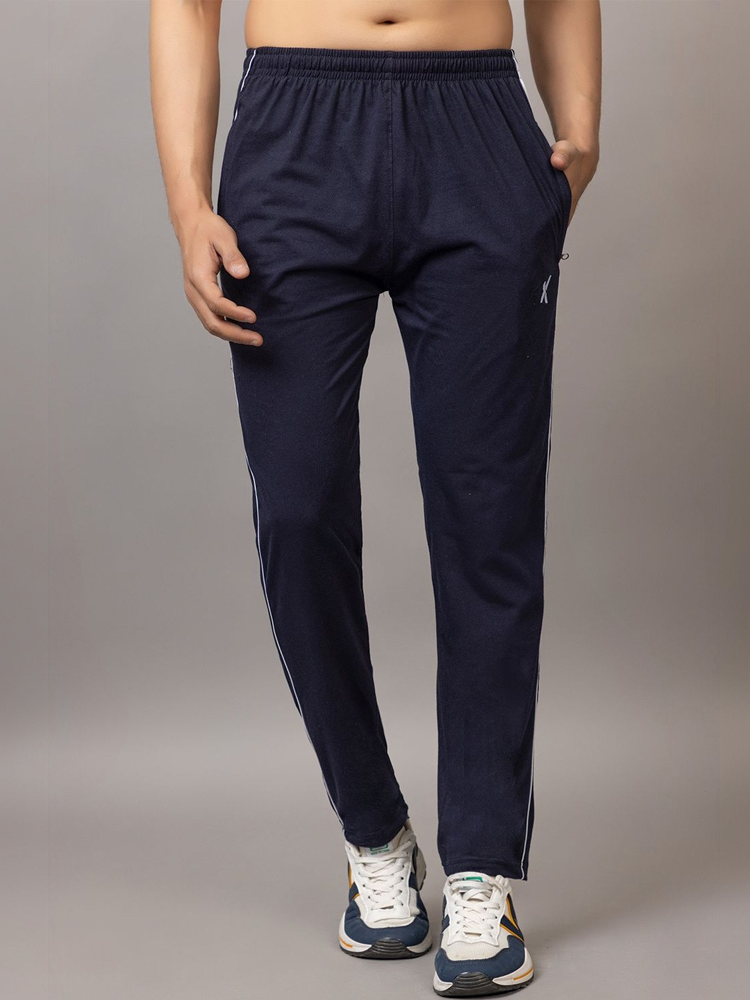 AXYS Men Smart Mid-Rise Skinny Fit Cotton Trousers