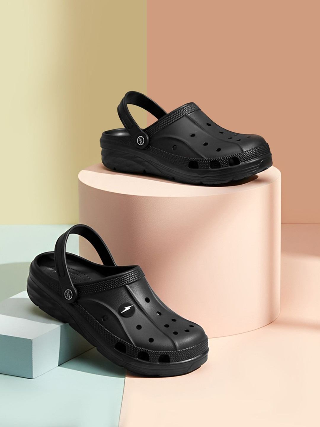 Bruton Men Men Casual Clogs