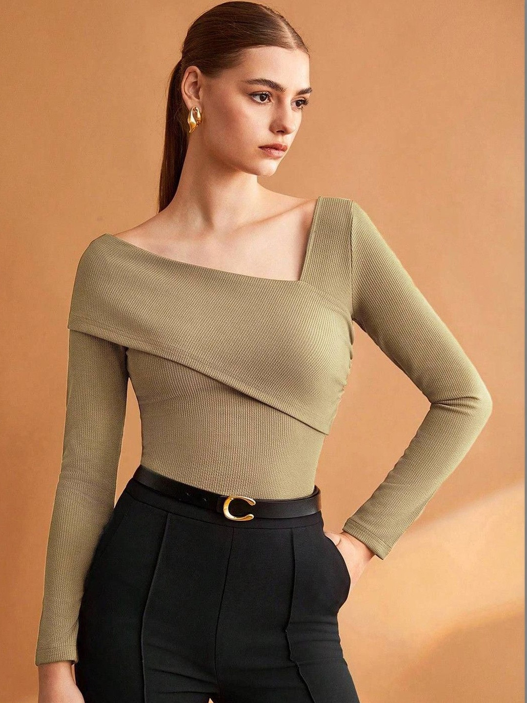 ZYVRA Top