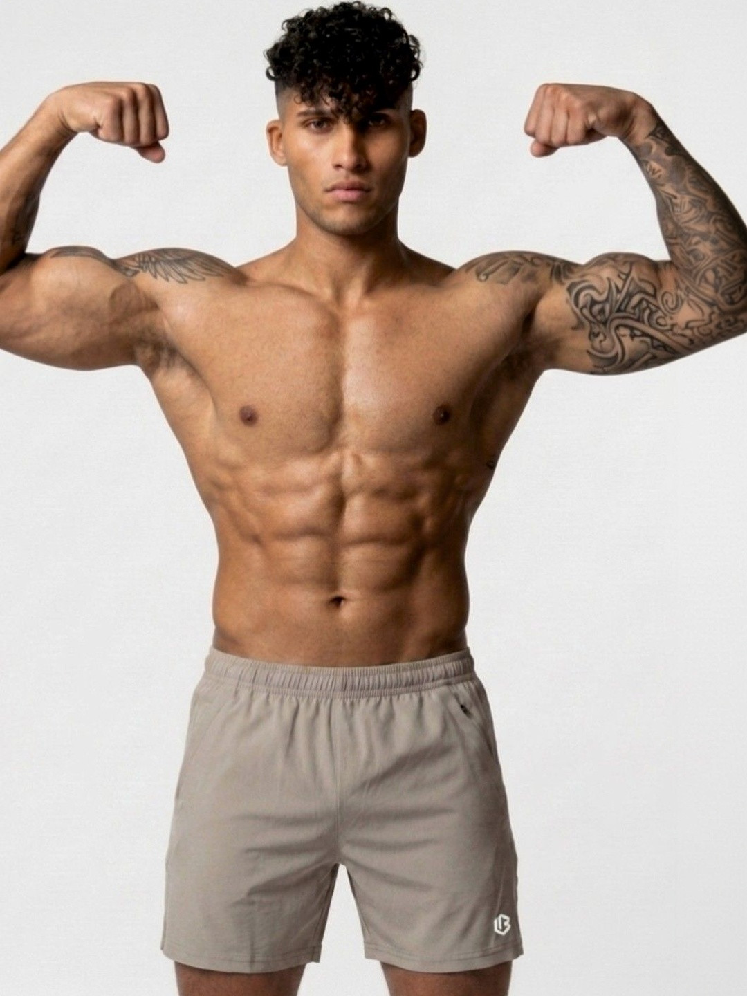 UNBEATEN Men 5 inch's Solid Low-Rise Training Gym Workout Shorts with 2 Pockets