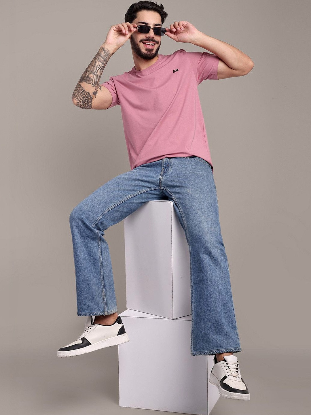 Vandee Men's Mauve Anti-Stain Cotton Round Neck T-Shirt