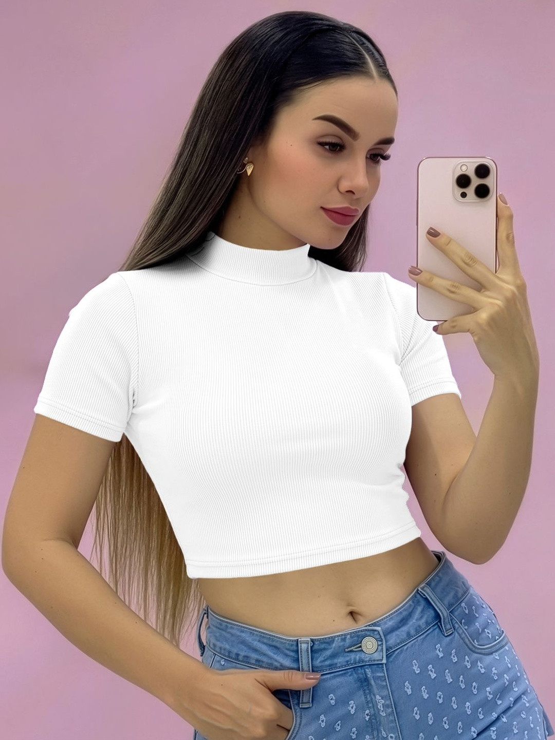Navyankaa Crop Top