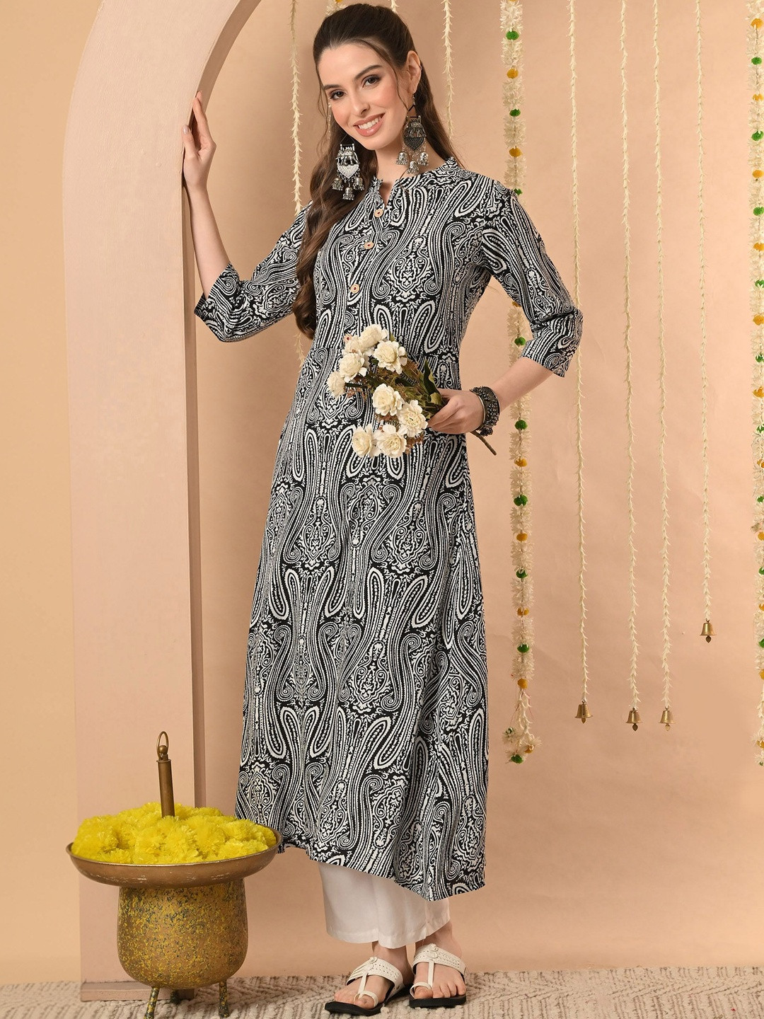 Anouk X fwd Women Paisley Printed Kurta
