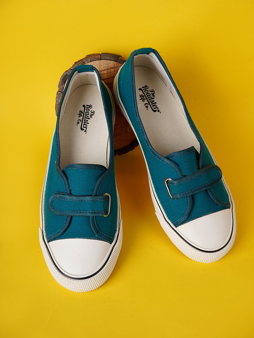 Roadster Women Slip-On Sneakers