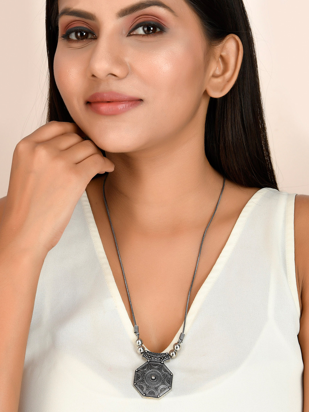 NAMAN ARTS Silver-Plated Oxidised Necklace