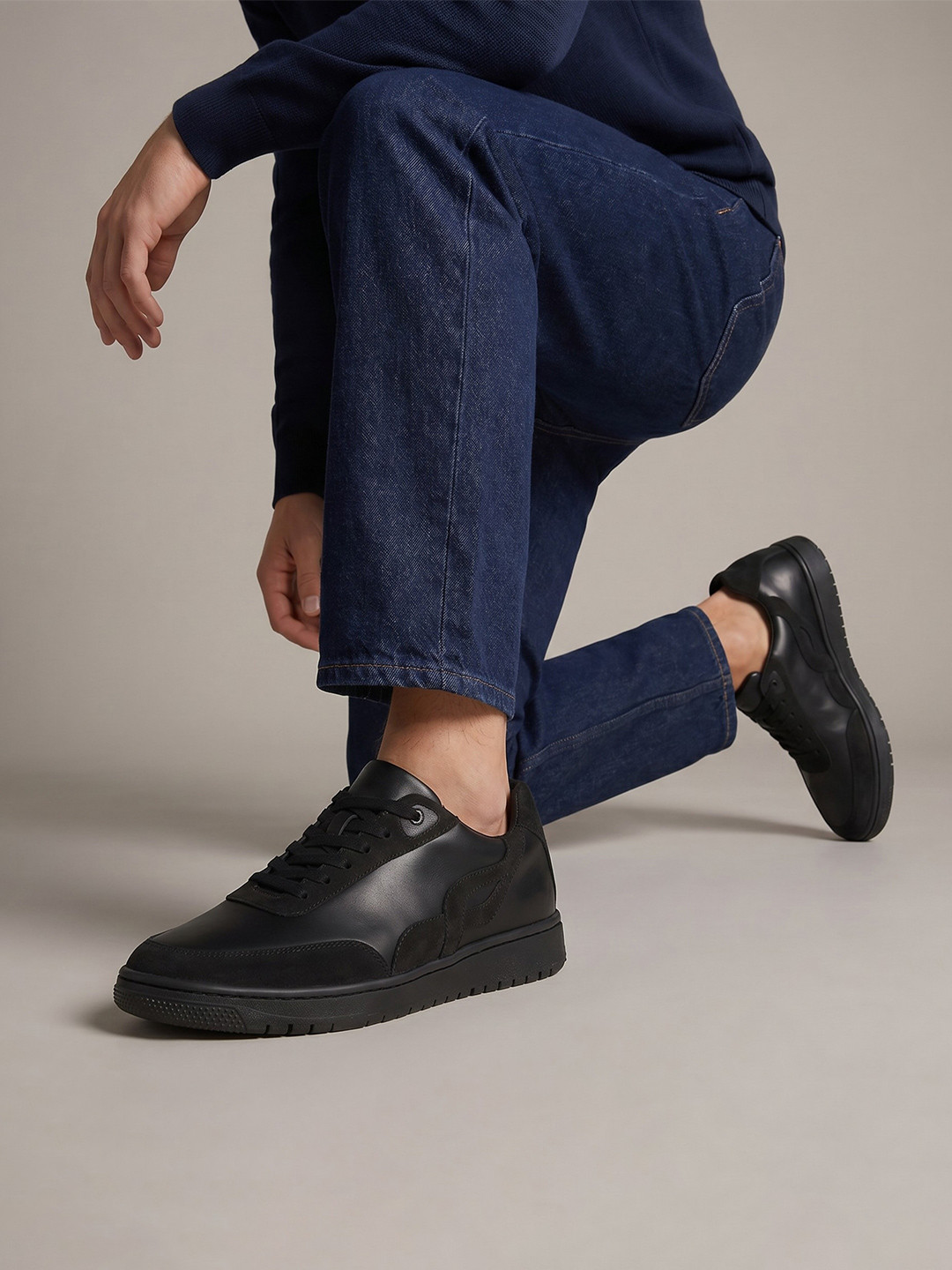 Ethik Men Black Vegan Bridge Casual Sneakers