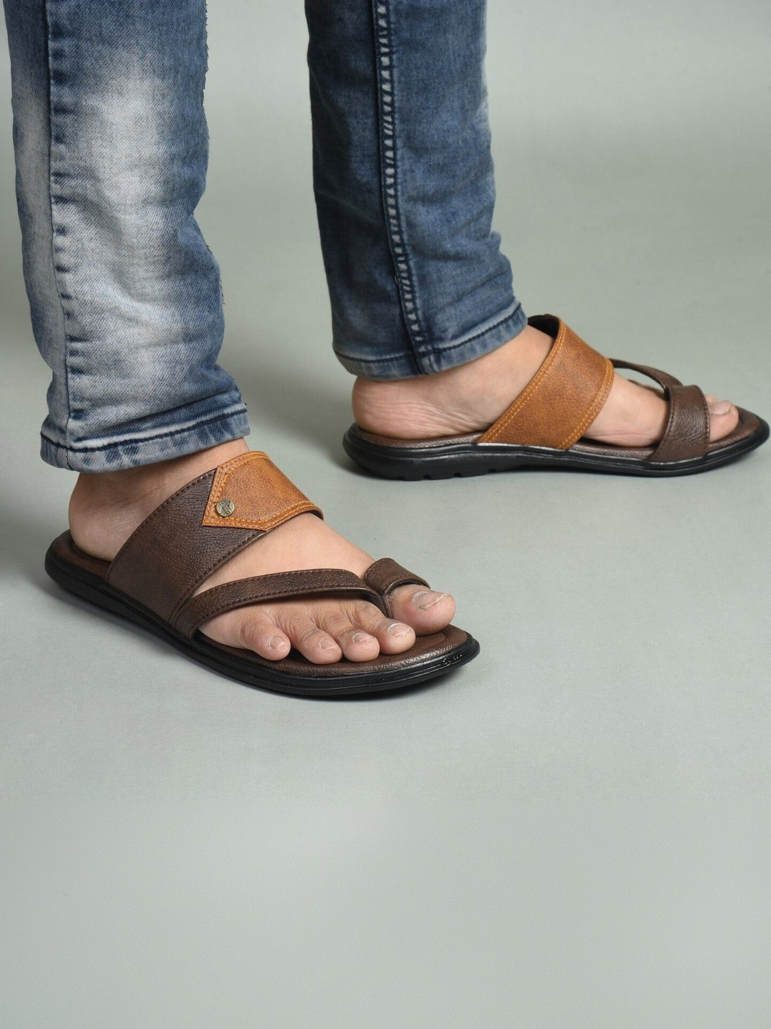 CALIBREL Men Colourblocked Thong Flip-Flops