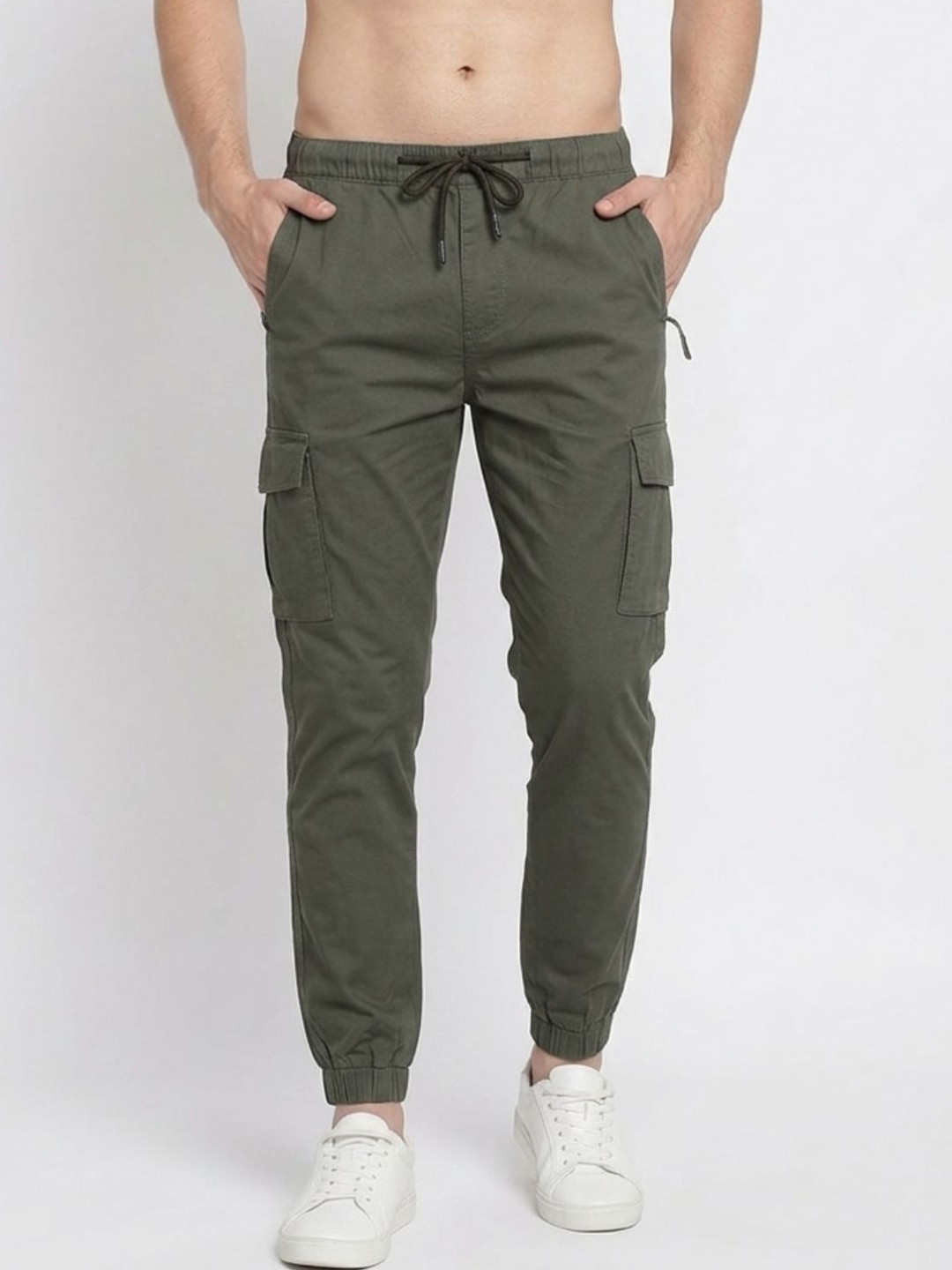 Hyraa Club Men Regular Fit Easy Wash Cargo Trousers