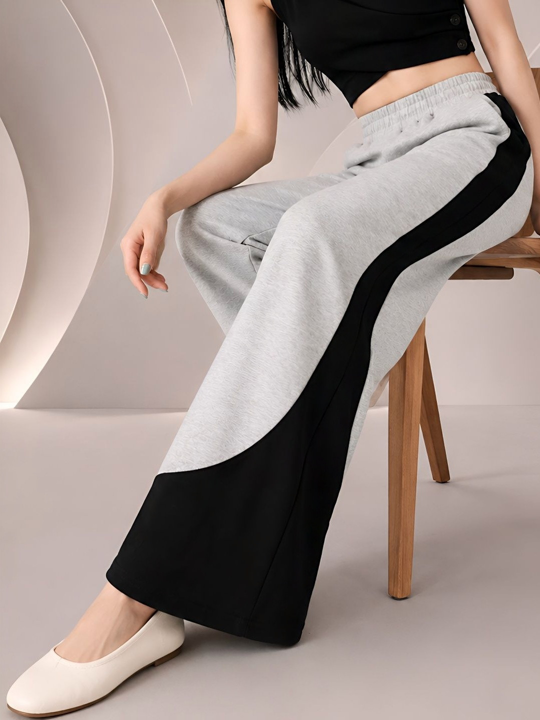 Moda Rapido Women Baggy Colourblocked Track Pants