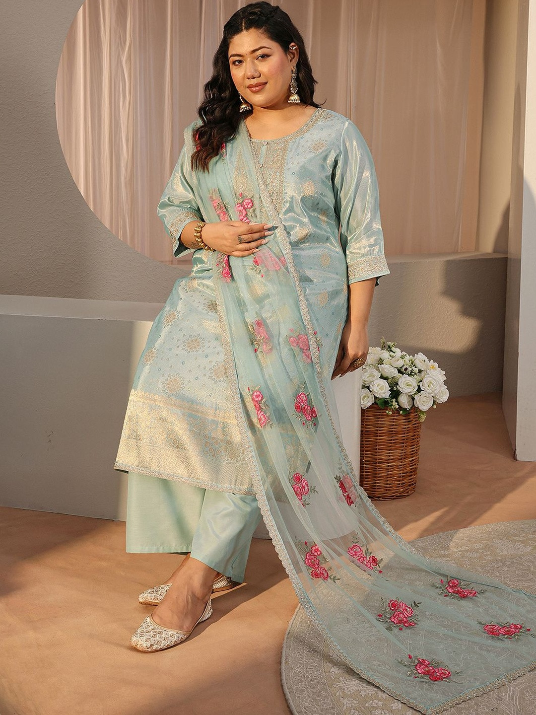 EXTRA LOVE BY LIBAS Plus Size Women Ethnic Motifs Kurta with Trousers & Dupatta