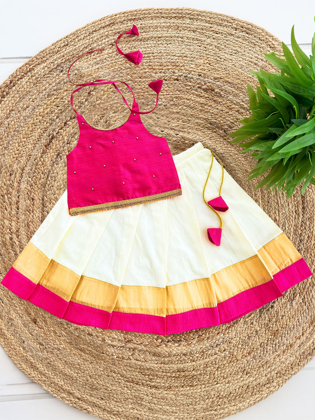 STANWELLS KIDS Girls Embellished Beads and Stones Ready to Wear Lehenga