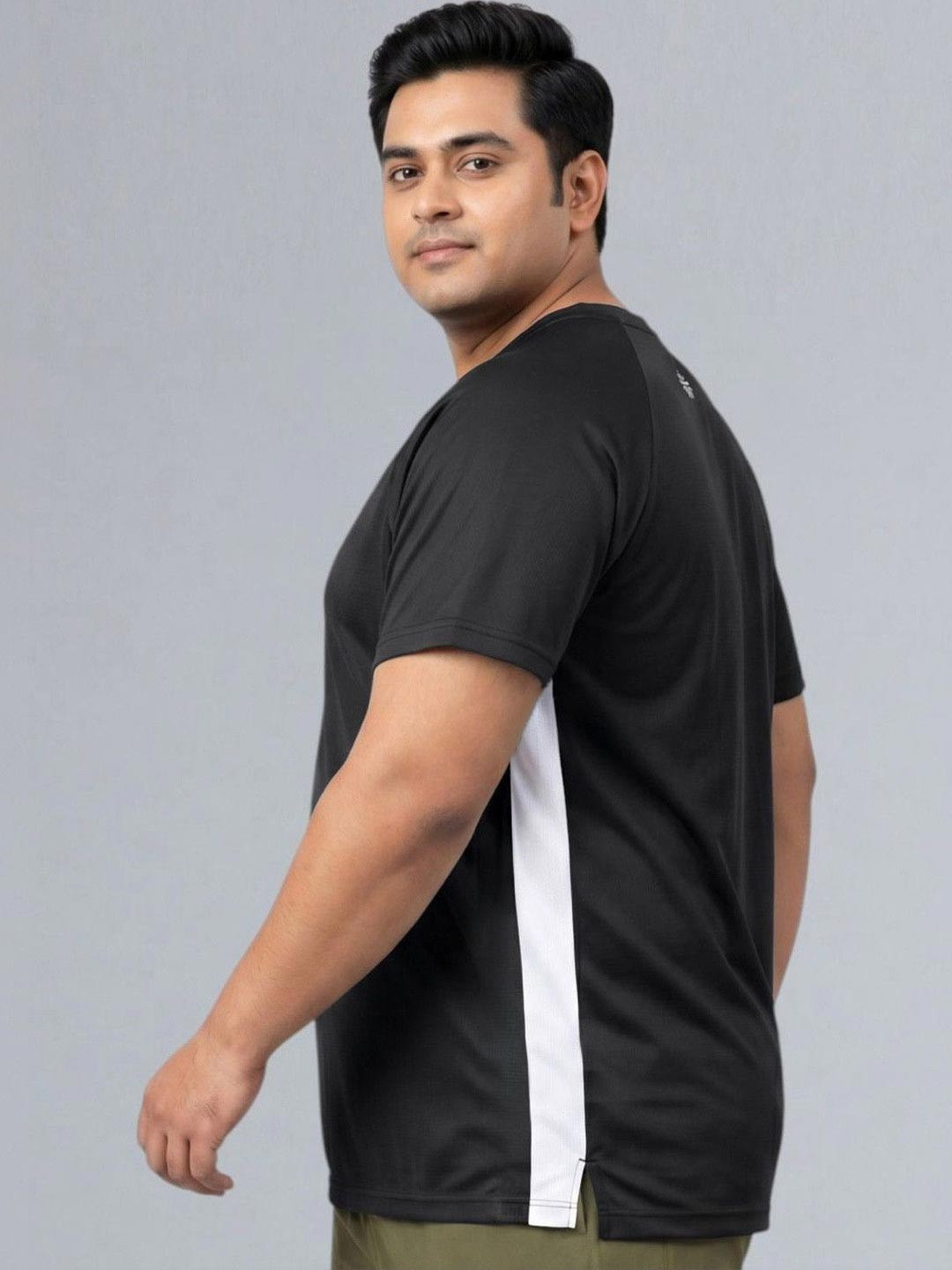 CULT Men's Black Panelled Performance T-shirt