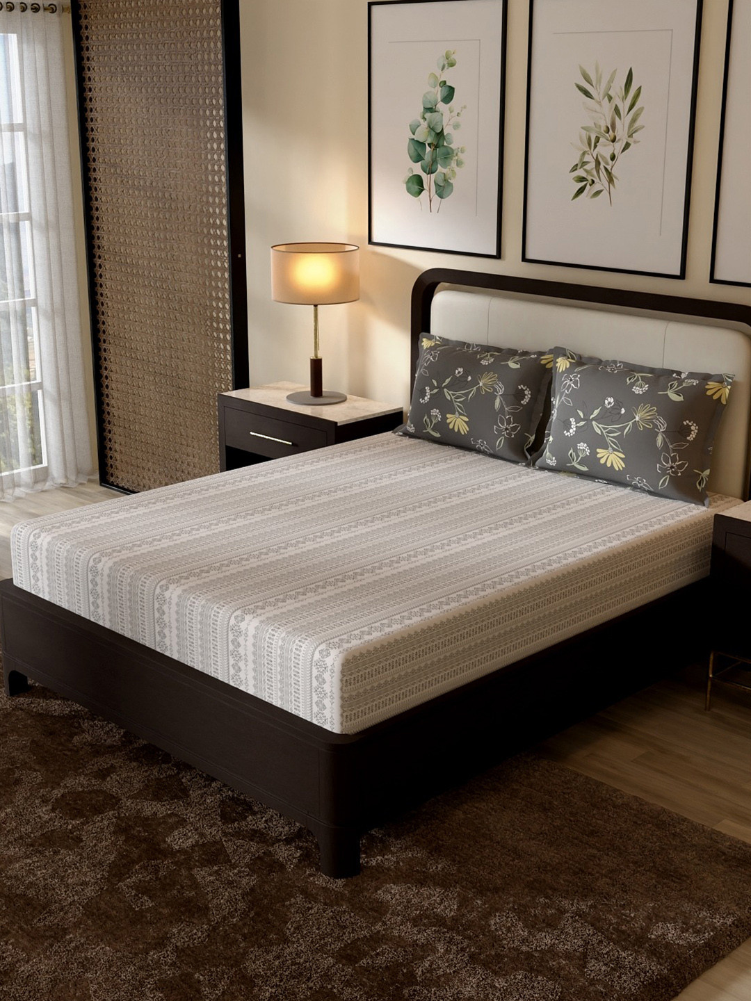 Portico New York Signature White Geometric 144 TC Queen Bedsheet with 2 Pillow Covers