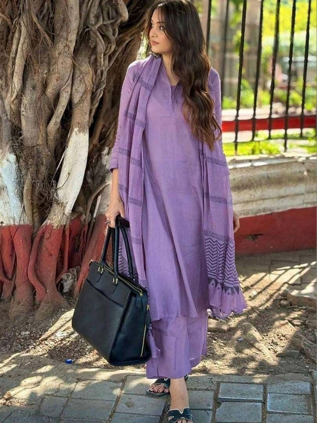 NNC-NEXT NOVA CLOTHES Women Ethnic Motifs Regular Kurta with Trousers & With Dupatta
