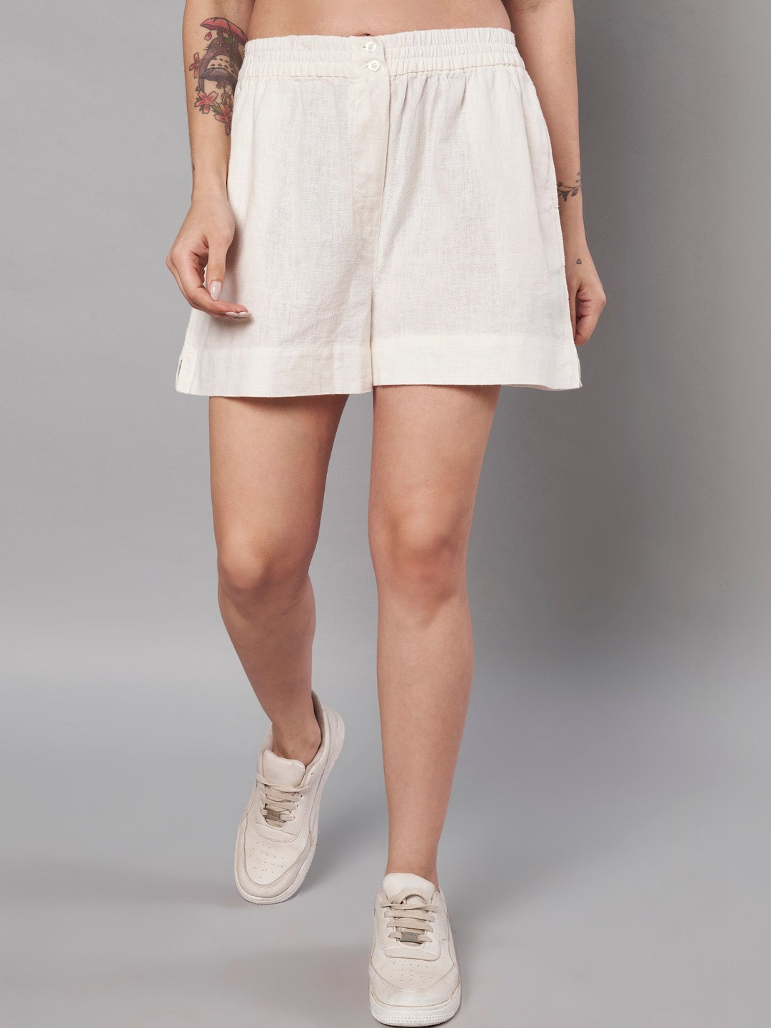 The Rue Collection Women High-Rise Shorts