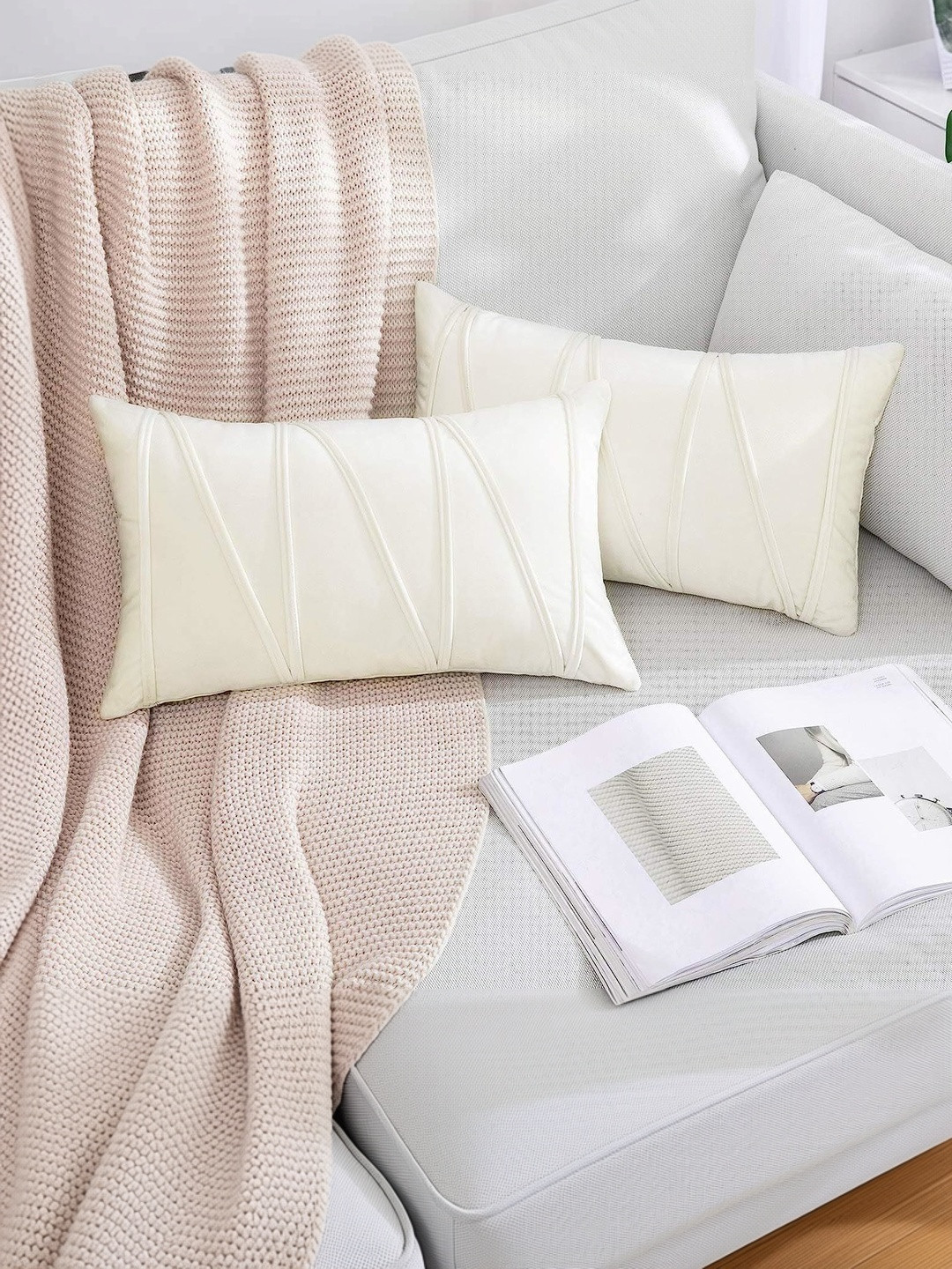 Khooti Cream-Coloured Set of 2 Abstract Velvet Rectangle Cushion Covers